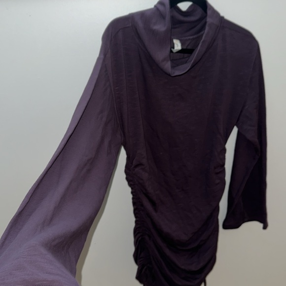 NWOT daily practice long sleeve side ruched dress - Picture 7 of 8